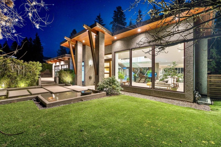 Photo 34 at 388 Hidhurst Place, British Properties, West Vancouver