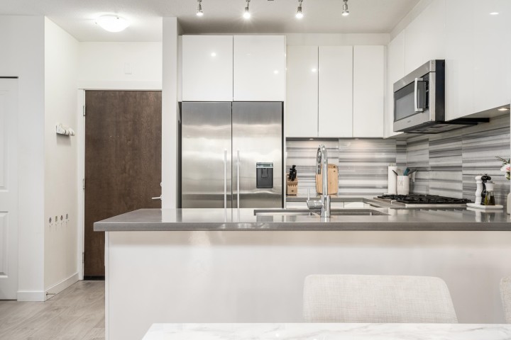 Photo 9 at 210 - 3168 Riverwalk Avenue, South Marine, Vancouver East