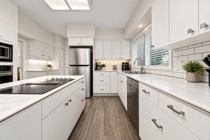 Photo 6 at 429 Newlands Road, Cedardale, West Vancouver