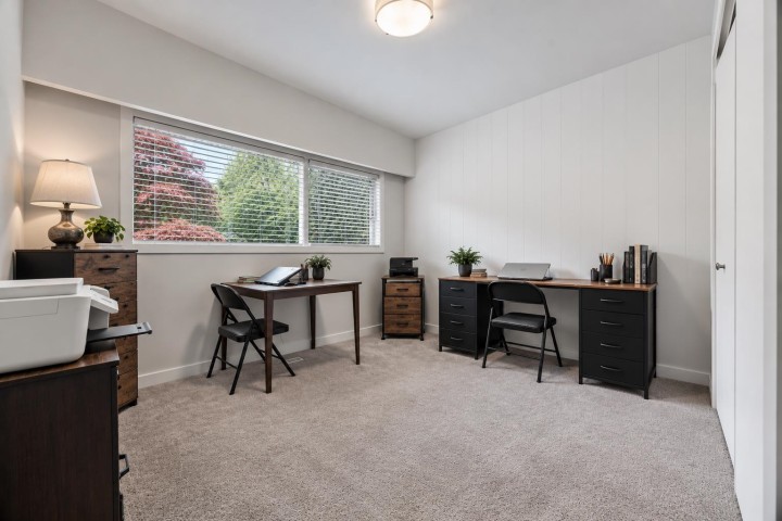 Photo 16 at 429 Newlands Road, Cedardale, West Vancouver