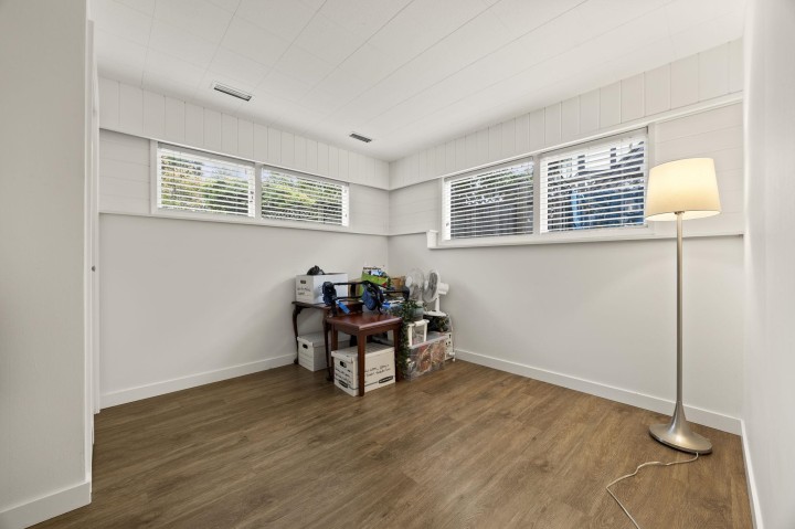 Photo 18 at 429 Newlands Road, Cedardale, West Vancouver