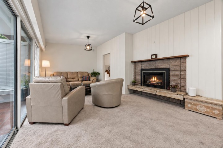 Photo 11 at 429 Newlands Road, Cedardale, West Vancouver