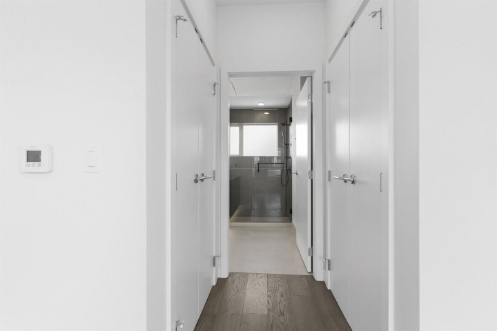 Photo 10 at 305 - 3590 W 39th Avenue, Dunbar, Vancouver West