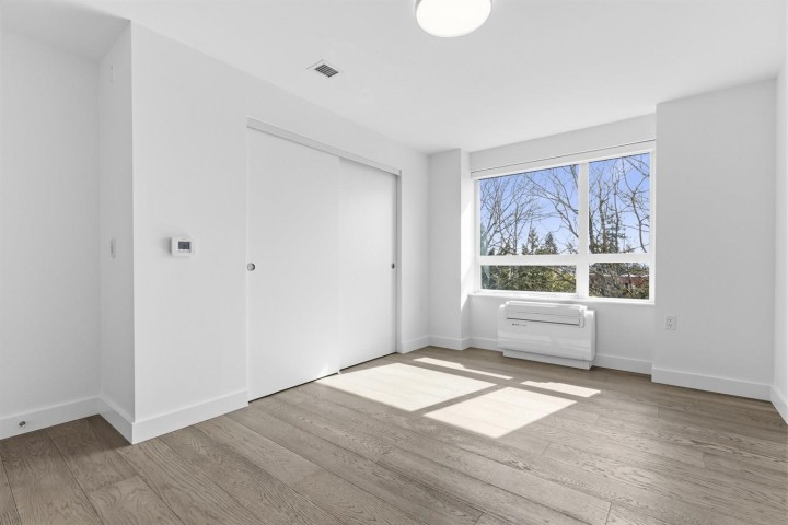 Photo 14 at 309 - 3590 W 39th Avenue, Dunbar, Vancouver West