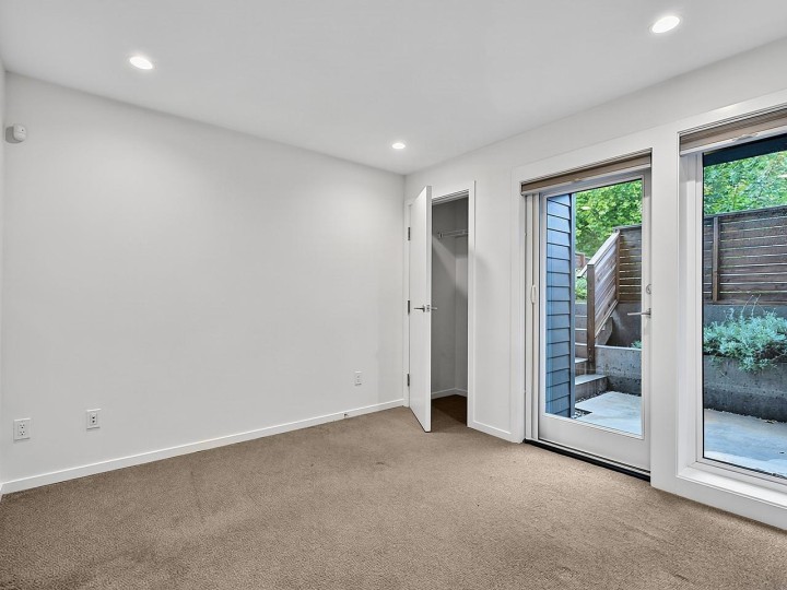 Photo 22 at 4136 Beatrice Street, Victoria VE, Vancouver East