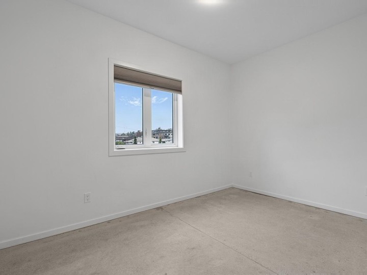 Photo 19 at 4136 Beatrice Street, Victoria VE, Vancouver East