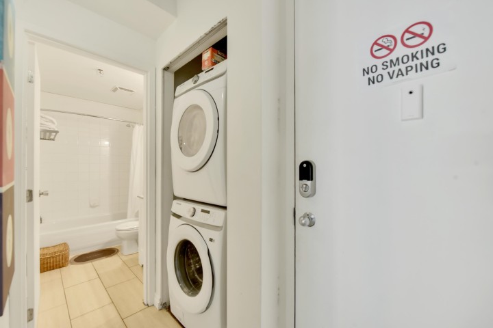 Photo 18 at 305 - 350 E 2nd Avenue, Mount Pleasant VE, Vancouver East