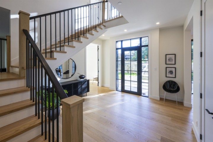 Photo 5 at 4050 Ripple Place, Bayridge, West Vancouver