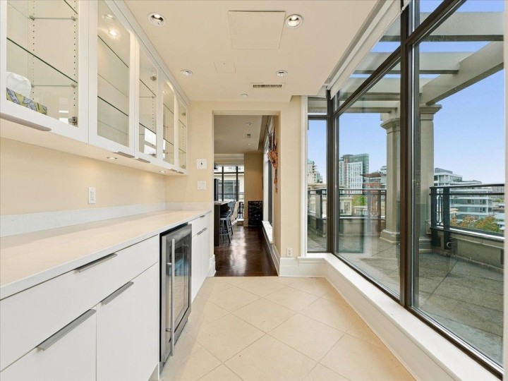 Photo 11 at PH - 526 Waters Edge Crescent, Park Royal, West Vancouver