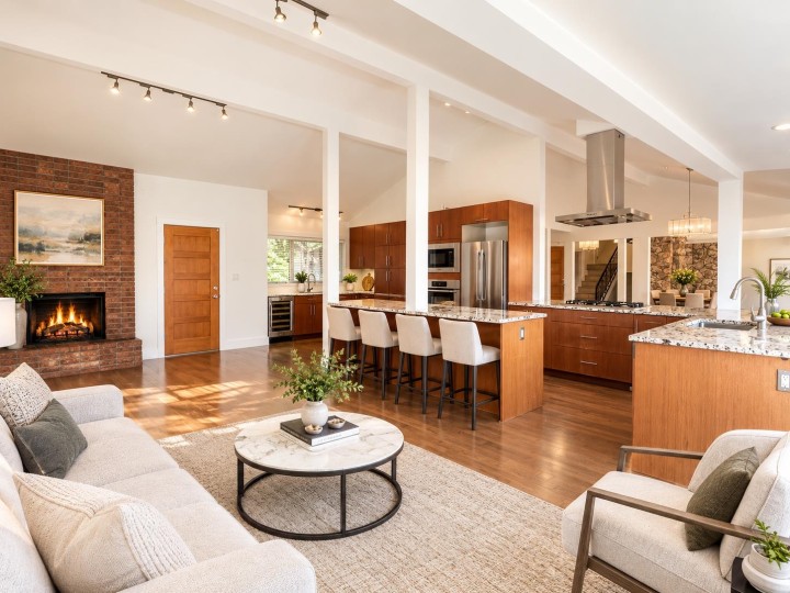 Photo 5 at 1448 Sandhurst Place, Chartwell, West Vancouver