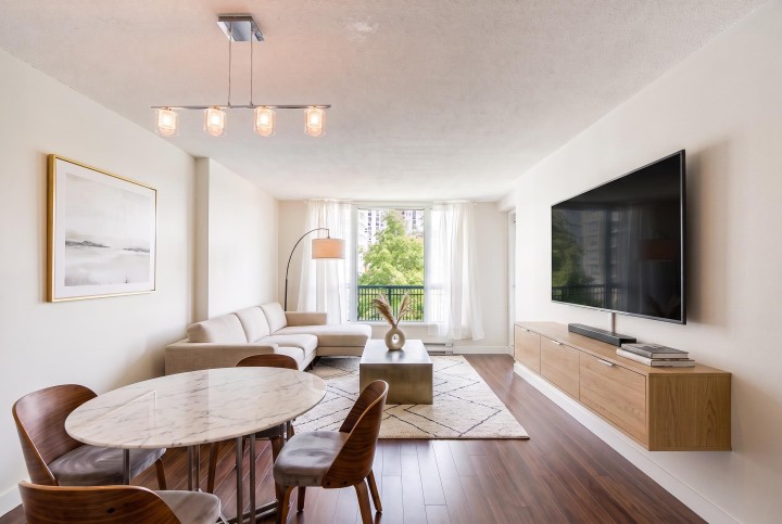 Photo 3 at 504 - 5189 Gaston Street, Collingwood VE, Vancouver East