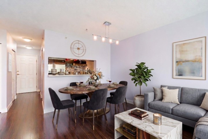 Photo 5 at 504 - 5189 Gaston Street, Collingwood VE, Vancouver East