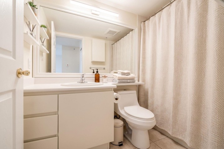 Photo 9 at 504 - 5189 Gaston Street, Collingwood VE, Vancouver East