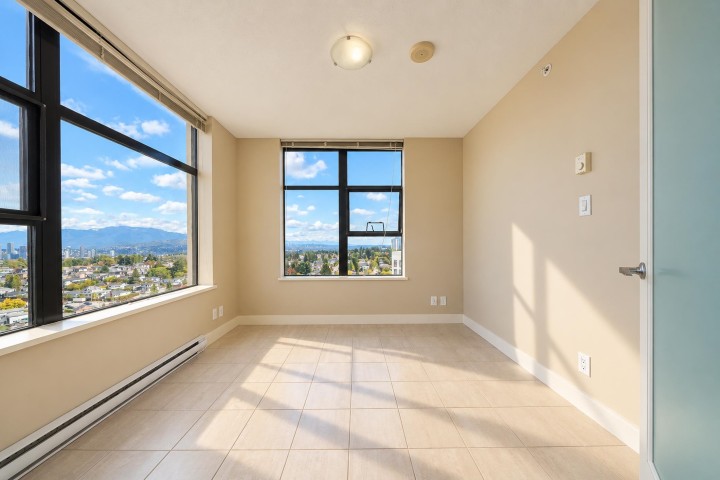 Photo 17 at 2509 - 5380 Oben Street, Collingwood VE, Vancouver East