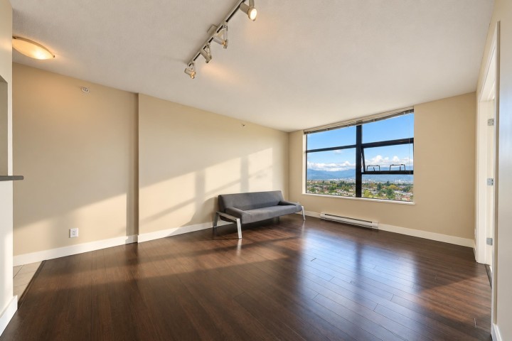 Photo 8 at 2509 - 5380 Oben Street, Collingwood VE, Vancouver East