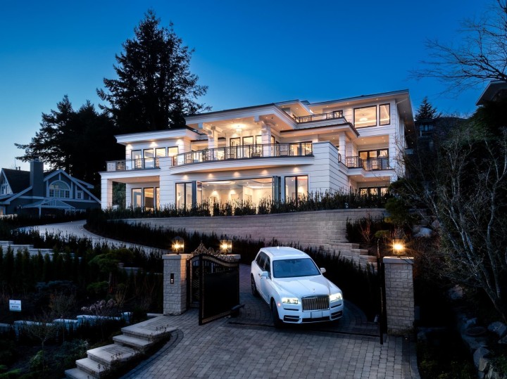 Photo 14 at 835 Farmleigh Road, British Properties, West Vancouver