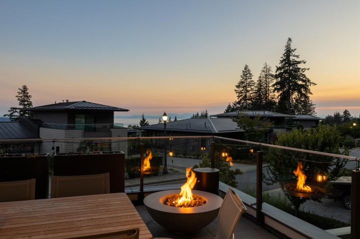 Photo 1 at 2993 Burfield Place, Cypress Park Estates, West Vancouver