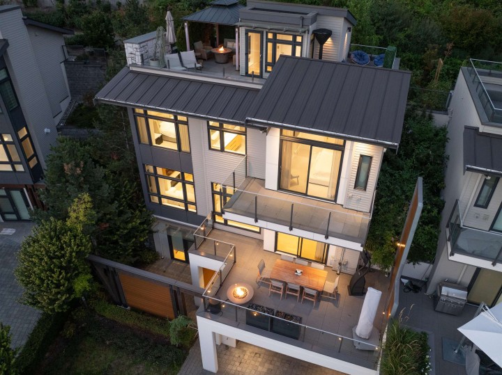 Photo 5 at 2993 Burfield Place, Cypress Park Estates, West Vancouver