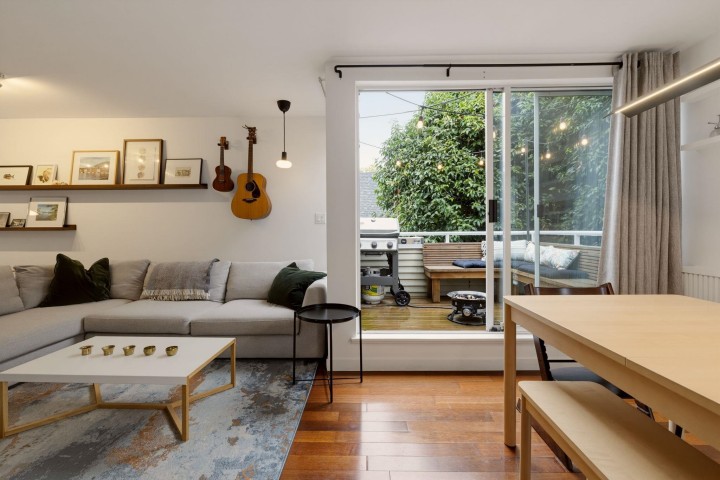 Photo 6 at 1345 Woodland Drive, Grandview Woodland, Vancouver East