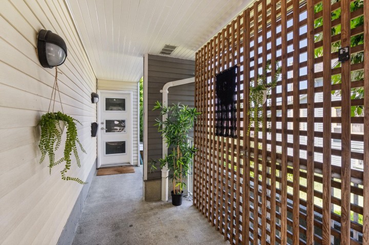 Photo 4 at 1345 Woodland Drive, Grandview Woodland, Vancouver East