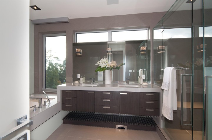 Photo 22 at 3023 Mathers Avenue, Altamont, West Vancouver