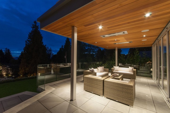 Photo 37 at 3023 Mathers Avenue, Altamont, West Vancouver
