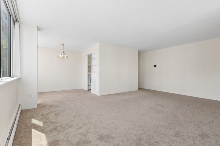 Photo 11 at 306 - 2055 Pendrell Street, West End VW, Vancouver West