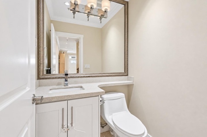 Photo 29 at 3895 Dumfries Street, Knight, Vancouver East