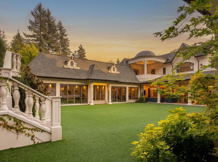 Photo 3 at 2867 Marine Drive, Altamont, West Vancouver