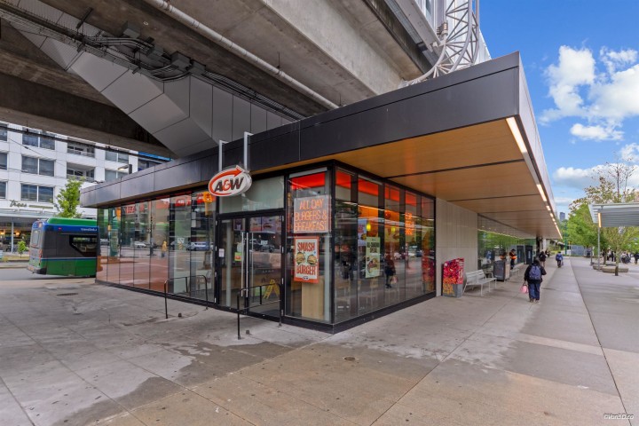 Photo 16 at 205 - 3438 Vanness Avenue, Collingwood VE, Vancouver East