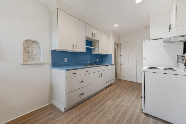Photo 11 at 3039 W 20th Avenue, Arbutus, Vancouver West