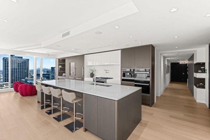 Photo 14 at 3401 - 1011 W Cordova Street, Coal Harbour, Vancouver West