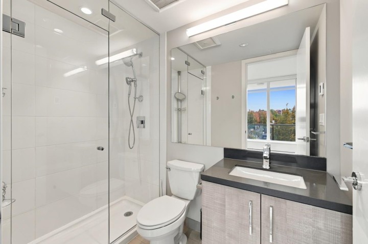 Photo 16 at 402 - 1788 Ontario Street, Mount Pleasant VE, Vancouver East