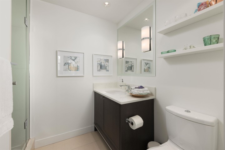 Photo 16 at 801 - 1455 Howe Street, Yaletown, Vancouver West
