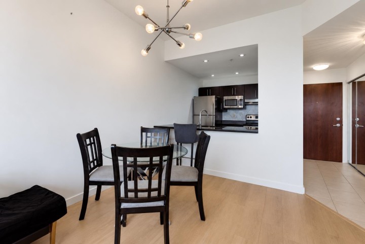 Photo 6 at 807 - 1010 Howe Street, Downtown VW, Vancouver West