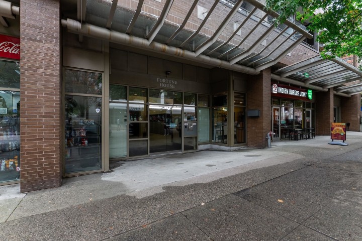 Photo 17 at 807 - 1010 Howe Street, Downtown VW, Vancouver West