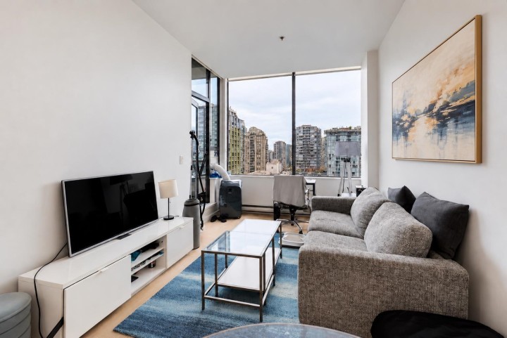 Photo 3 at 807 - 1010 Howe Street, Downtown VW, Vancouver West