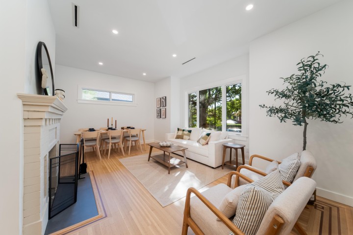 Photo 2 at 2280 Blenheim Street, Kitsilano, Vancouver West