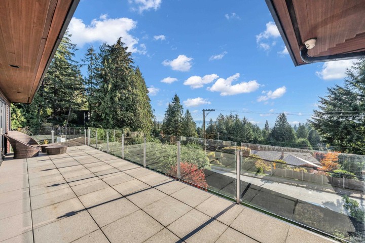 Photo 22 at 4742 Caulfeild Drive, Caulfeild, West Vancouver