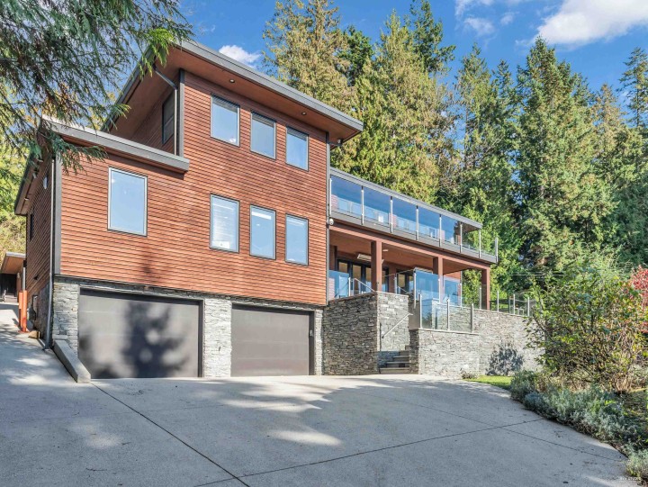 Photo 1 at 4742 Caulfeild Drive, Caulfeild, West Vancouver