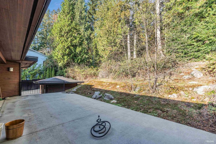 Photo 34 at 4742 Caulfeild Drive, Caulfeild, West Vancouver
