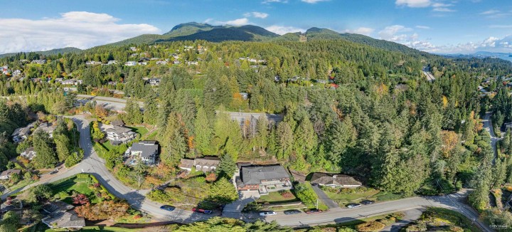 Photo 38 at 4742 Caulfeild Drive, Caulfeild, West Vancouver