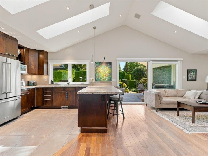 Photo 5 at 1160 14th Street, Ambleside, West Vancouver