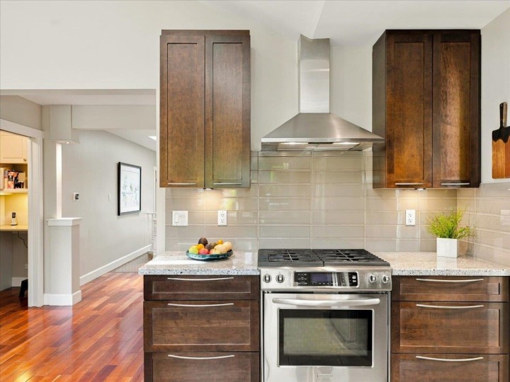 Photo 9 at 1160 14th Street, Ambleside, West Vancouver
