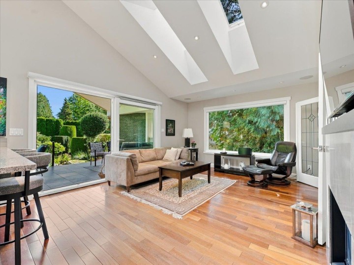 Photo 11 at 1160 14th Street, Ambleside, West Vancouver