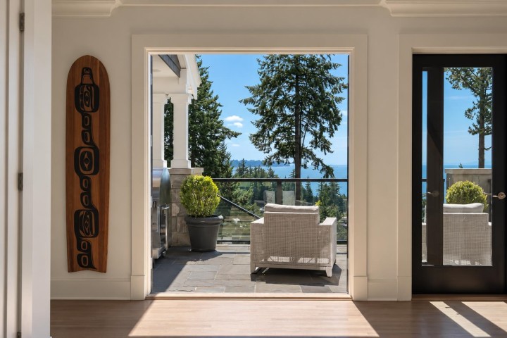 Photo 2 at 6180 Candia Place, Gleneagles, West Vancouver