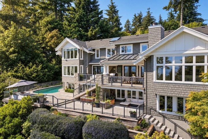 Photo 4 at 6180 Candia Place, Gleneagles, West Vancouver