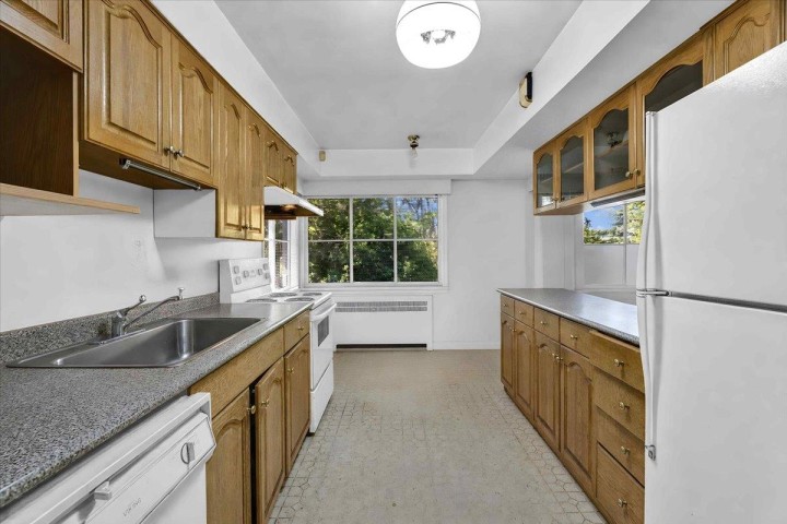 Photo 13 at 5070 Willow Street, Cambie, Vancouver West