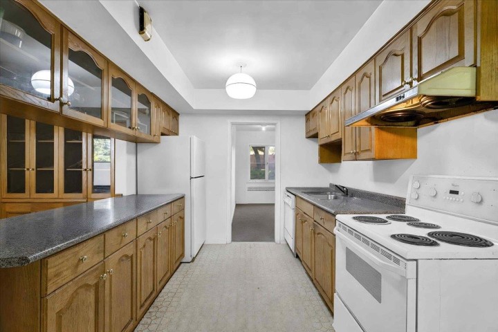 Photo 11 at 5070 Willow Street, Cambie, Vancouver West