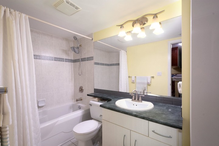 Photo 13 at 805 - 5639 Hampton Place, University VW, Vancouver West
